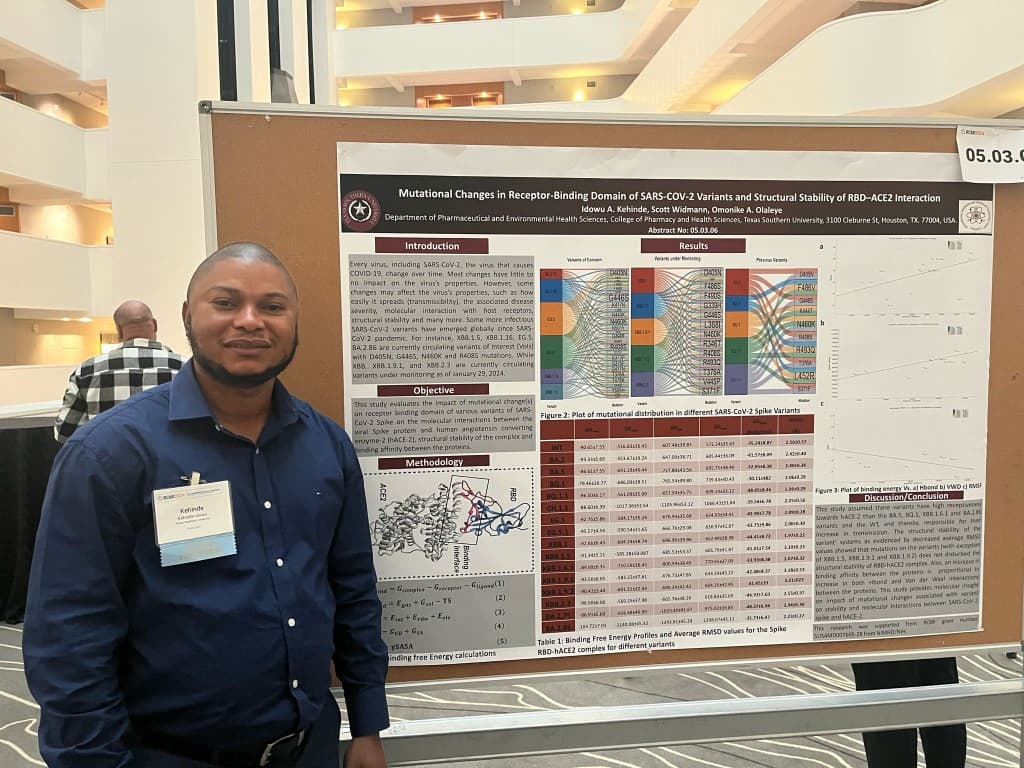 Kehinde Idowu presenting SARS-CoV-2 receptor-binding domain research at RCMI 2024